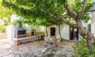 Charming Villa in Montefrío with Private Pool - 9