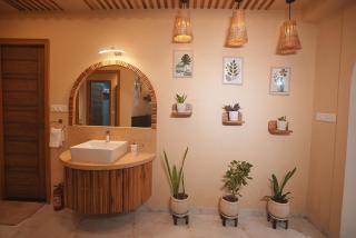 Coco's Nest Homestay - 1