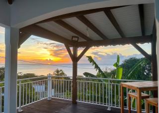 Maison à Baillif avec vue mer et terrasse - 3