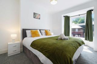 Comfortable 4BR Stay Byerley Road by Stay With Us - Shildon - 0