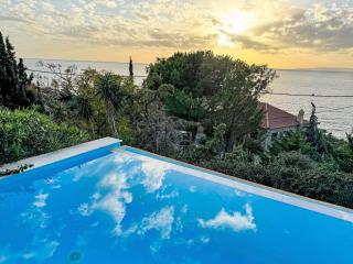 Holiday Home Blue Elefant by Interhome - 0