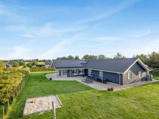 Holiday Home Berenika - 500m from the sea by Interhome - 0