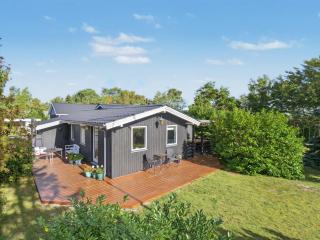 Holiday Home Margit - 10m from the sea by Interhome - 0