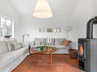 Holiday Home Jantje - 500m from the sea by Interhome - 7