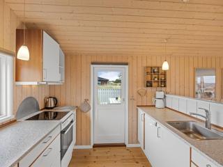 Holiday Home Fridgerd - 300m from the sea by Interhome - 7