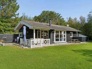 Holiday Home Erko - 575m from the sea by Interhome - 0