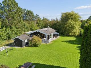 Holiday Home Erko - 575m from the sea by Interhome - 9