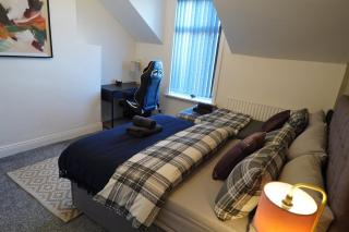 Sunderland Elegant Suite, Multiple Parking - 9
