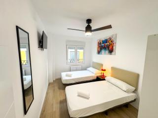 Blanca Rooms Hostel - 2