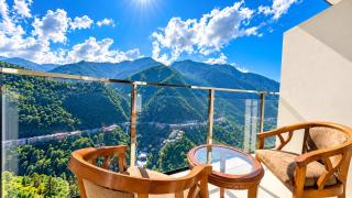 The Belmount Vista - A Luxury Mountain Retreat - 0