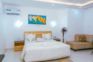 Precious Pavilion Apartments - 4