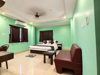 Hotel Four Square - 2