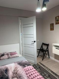 Three - Room Luxury Apartment - 6