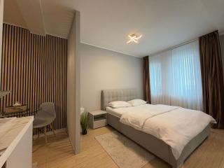 EM04- Studio premium - 9