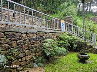Boho Chic Villa by Jewelwings Ududumbara Kandy - 9