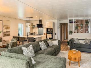16 At The Sanctuary - Uk52286 - 8