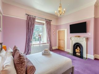 Grey Gables - 4