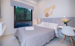 Cozy One-Bedroom Apartment with Sofa Pool&CoWork - 9