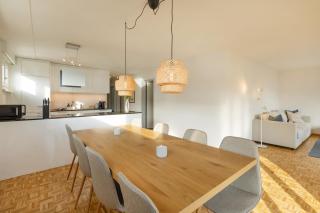 Cozy panoramic apartment with parking - 3
