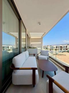 Avalon Gardens A202 - Designer Resort Apartment - 2