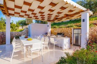 Villa Tila Stefanos by Villa Plus - 1