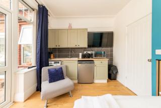 Private Studio Near Shops River Thames - Pass the Keys - 9