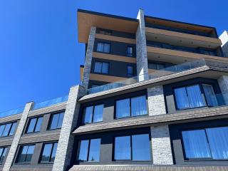 Crown Peaks - 1