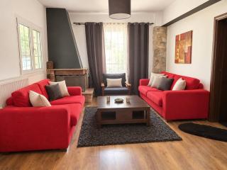 Triantafyllos Property - 0
