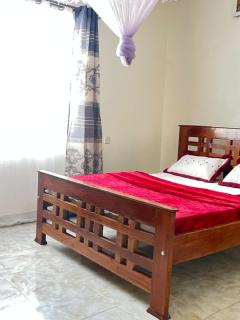 Mt Rwenzori Heritage Guest House - 5