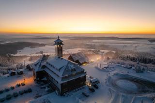 Hotel Fichtelberghaus - ganz oben im Erzgebirge - 0