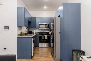 Designer 1-Bed Haven near Downtown! Pets Welcome! - 8