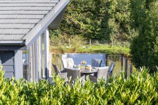 Saffron Lodge, 24 Roadford Lake Lodges - 9