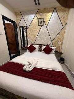 hotel hari home - 2