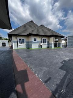 Jacob's & Robert's Lodge - 1