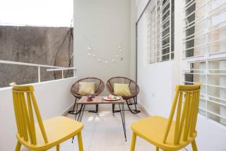 Boho-Chic Cozy 2BR - Apt & Balcony in Mar Mikhael - 6