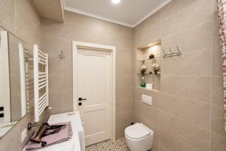 Rent Deluxe Apartment - 2