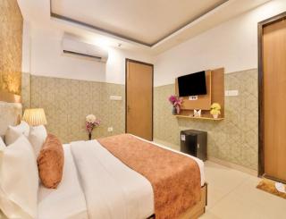Hotel Sky Nest Suites Near Delhi Airport - 7