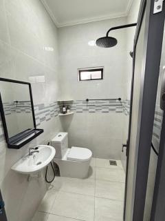 Casa D'pines Homestay 1 - 5