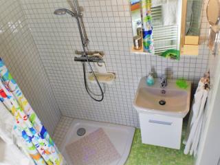 Holiday Home in Pilsum mit Großem Garten by Interhome - 2