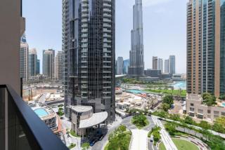 Act One Tower One - Premium Dubai Opera with Burj Khalifa View - 3