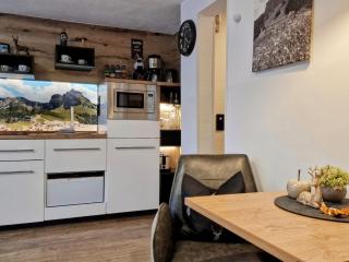 dcbccfcfbabff - Apartment Studio mit Küche- Bad und Süd Balkon und Bergblick - 0