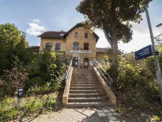 eeaccbecbc - Apartment Luxuriöse Wohnung im denkmalgeschützten Bahnhof - 0