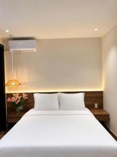 Shine Riverside Hotel - 7