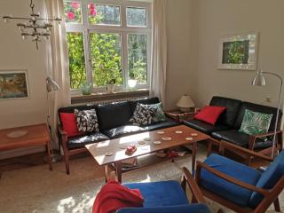 aadadeecdbf - Holiday Home Haus der Wohnstile - Ferienhaus in Bremen-Lesum - 2