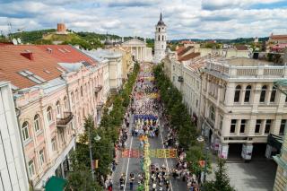 Old Town Riverside Apartment, Retro Vibe & River Panorama - Vilnius - 7