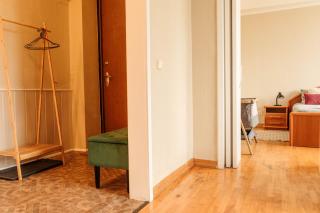 Old Town Riverside Apartment, Retro Vibe & River Panorama - Vilnius - 2