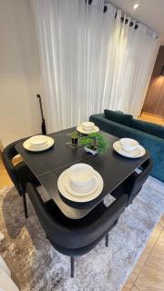 3-bedroom apartment with private Cinema - 6