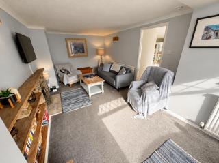 Town Centre Cottage - 6
