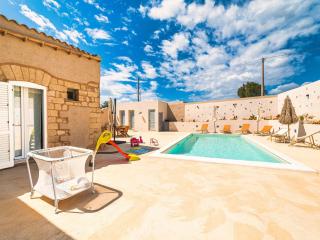bbfbafecfce - Holiday Home Zwei Einheiten- Luxus- Schwimmbad- Gemüsegarten - 7