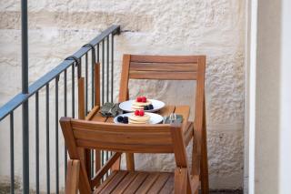 Flores Charming Studio w Balcony by LovelyStay - Porto - 8